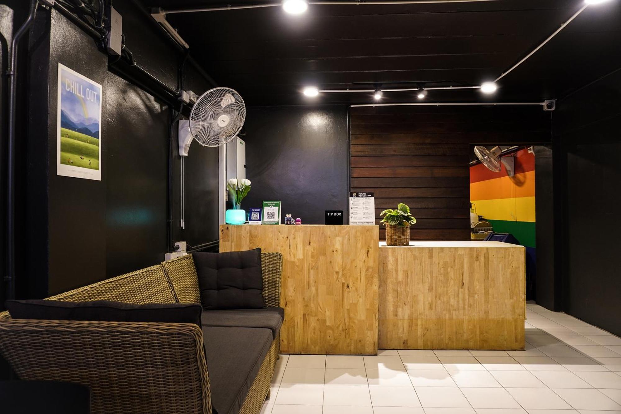 Rainbow Hostel Chiang Mai Exterior photo