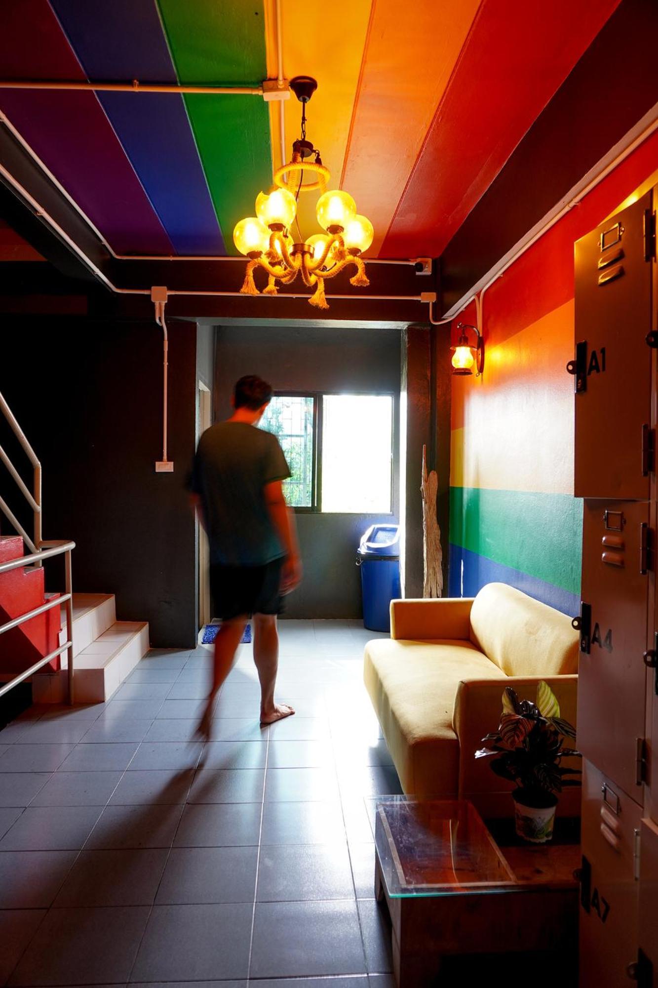 Rainbow Hostel Chiang Mai Exterior photo